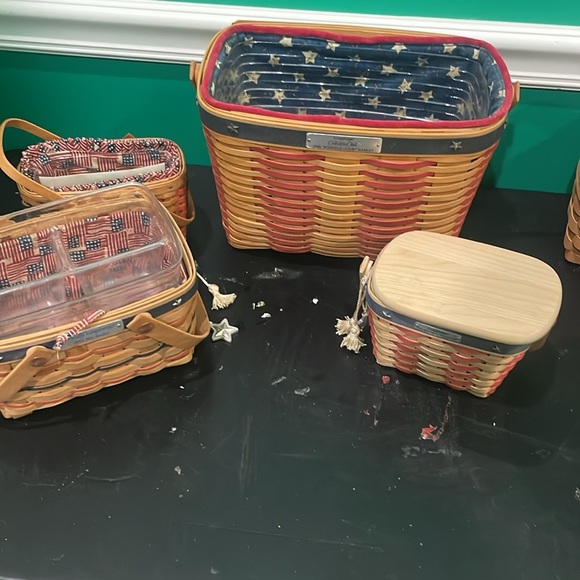 Longaberger Basket Bundle 8 baskets and 1 piece of pottery - Picture 2 of 5